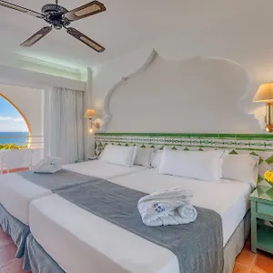 4* Hotel Playacálida Luxury